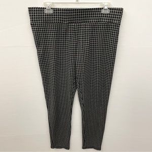 LOFT Outlet Gray/Black Houndstooth Legging Sz L